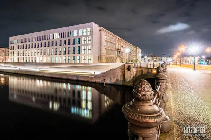 Berlin: Ausgangssperre In Der Corona Pandemie